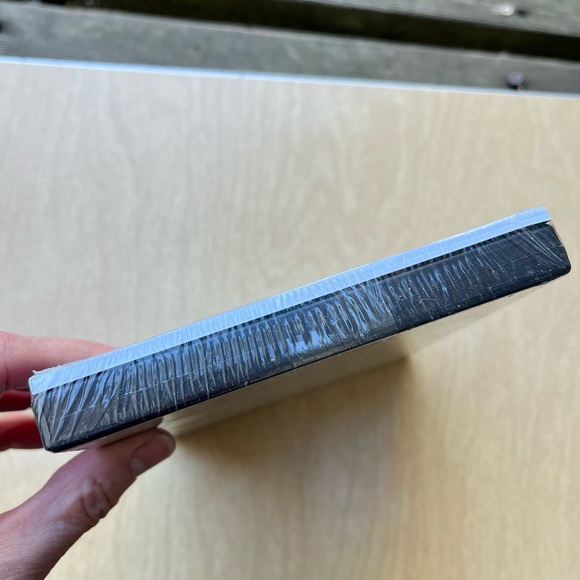 Experiencing Hubble: Understanding The Greatest Images Of The Universe 2 DVD Set - Picture 4 of 6